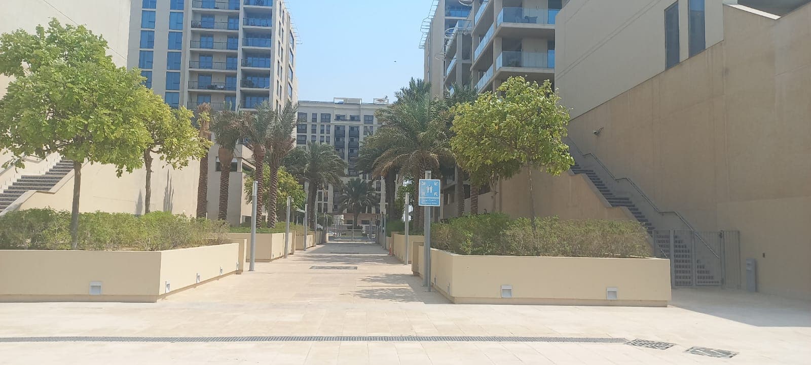 Al Zeina gallery 3